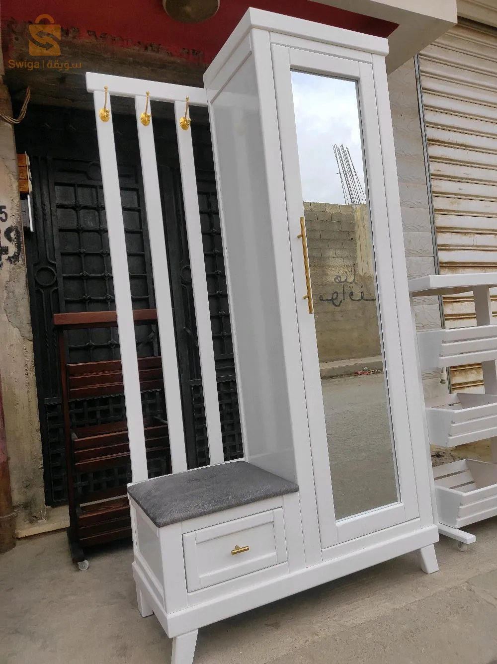 porte chaussures Bois rouge 1er choix1 90×100×40cm