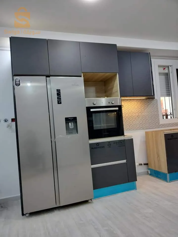 cuisine équipée et dressing moderne