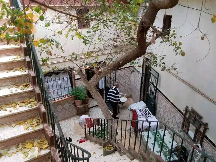 سكن للبيع بمساحة 500 متر مربع في حي سيدي عمر أمام مسجد الصحابة رضي الله عنهم