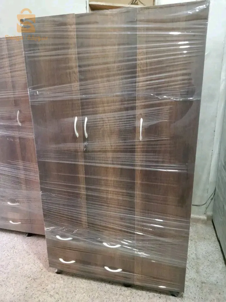 خزانة 3 أبواب ميلامين اسباني Armoire 3 portes en mélamine espagnole