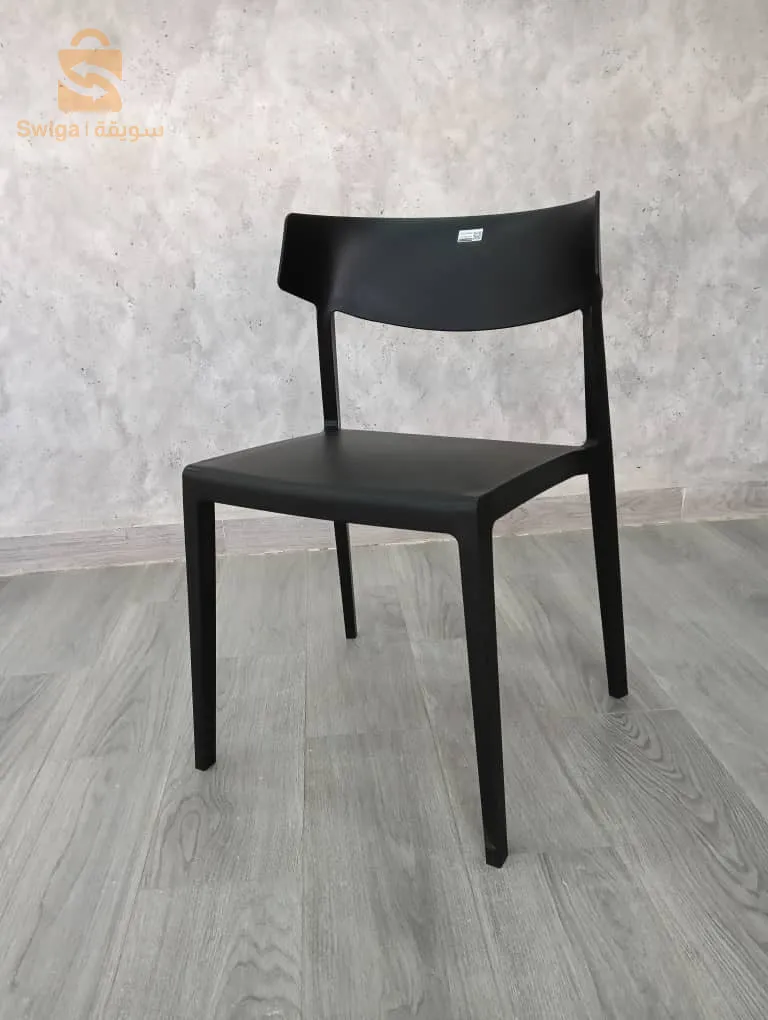 Chaise MASTER PLAST en pp Vierge pour vos espaces intérieurs et extérieurs