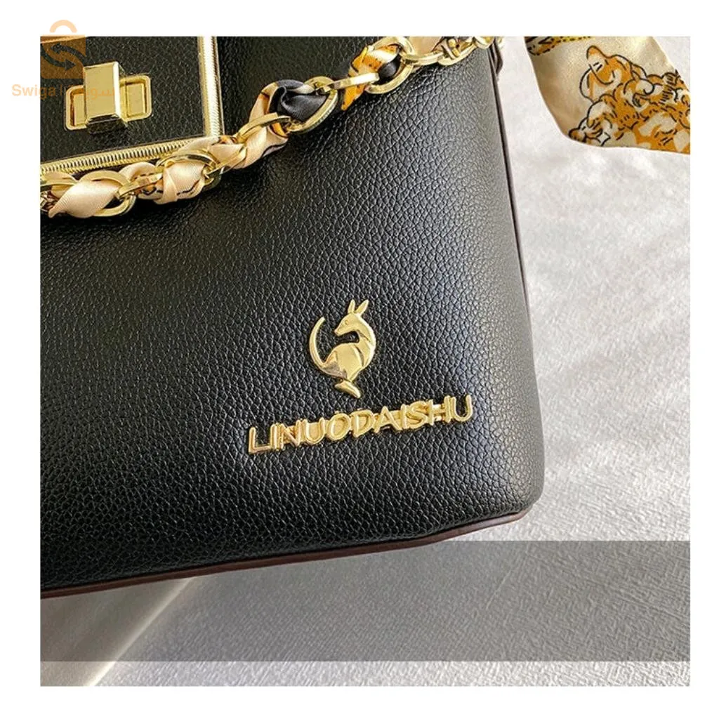 Sac à bandoulière Lenno kangourou en cuir souple design de luxe pour femme