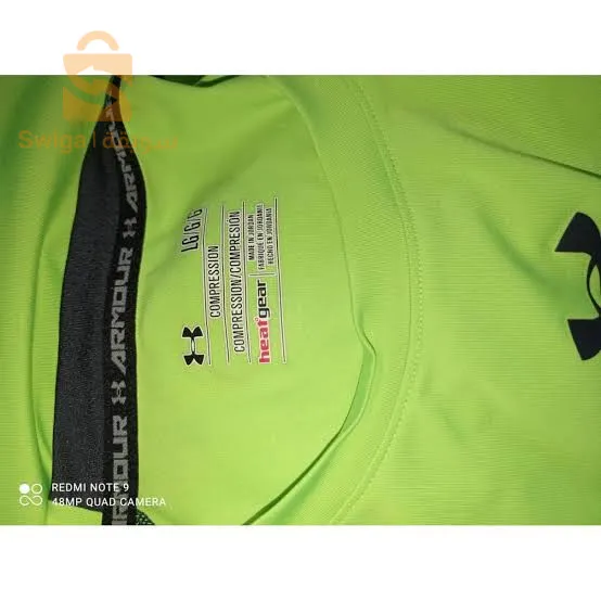 قميص رياضي لأصحاب الرياضة