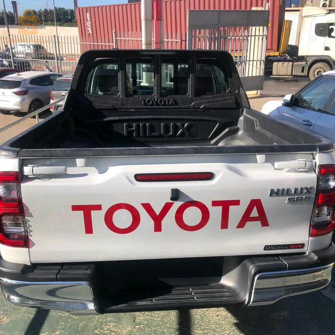 تويوتا هيليكس عمانية