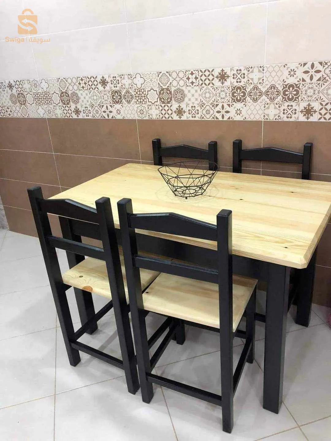 طاولات مطبخ