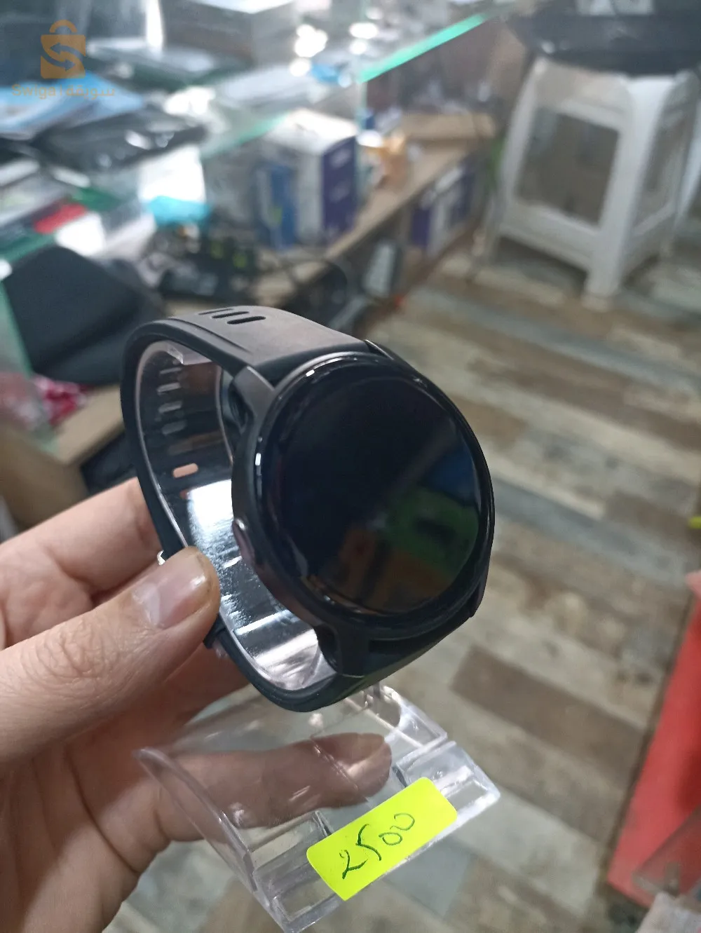 متوفر ساعات اكلنرونية بمختلف الانواع والاسعار