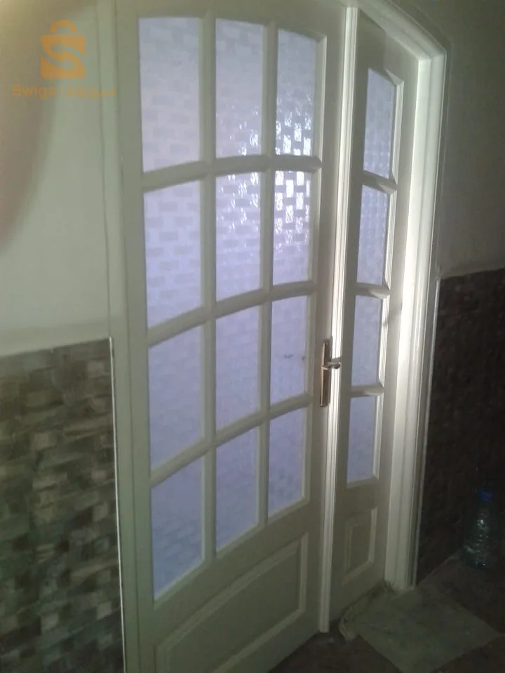 portes, éléments de cuisines,les armoires...