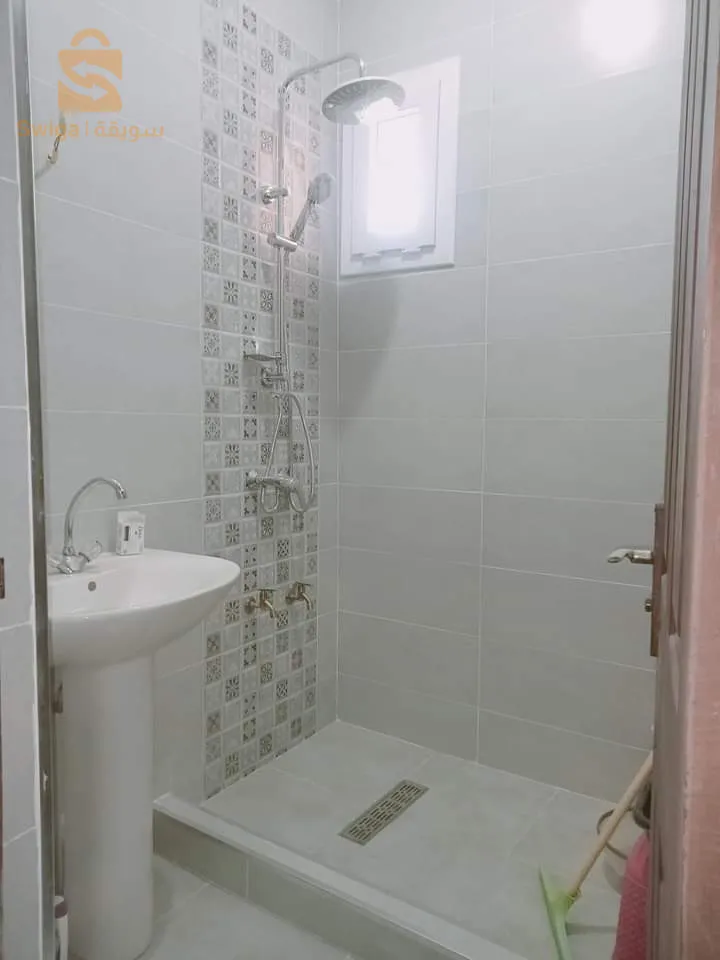 سلام عليكم ورحمه الله وبركاته اخواني الكرام أنا مصور فاونص وا روخام وا ظلدوصو الحب إخدم مرحباً بيه سعيد من المغرب