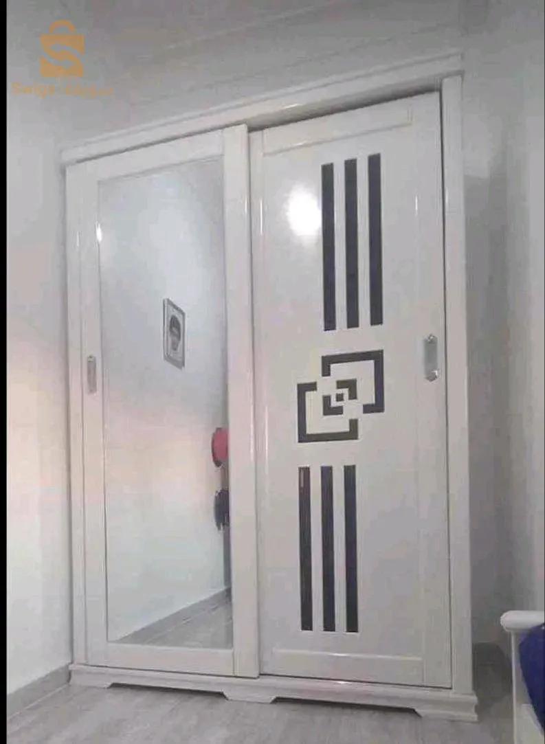 شفة بليدة