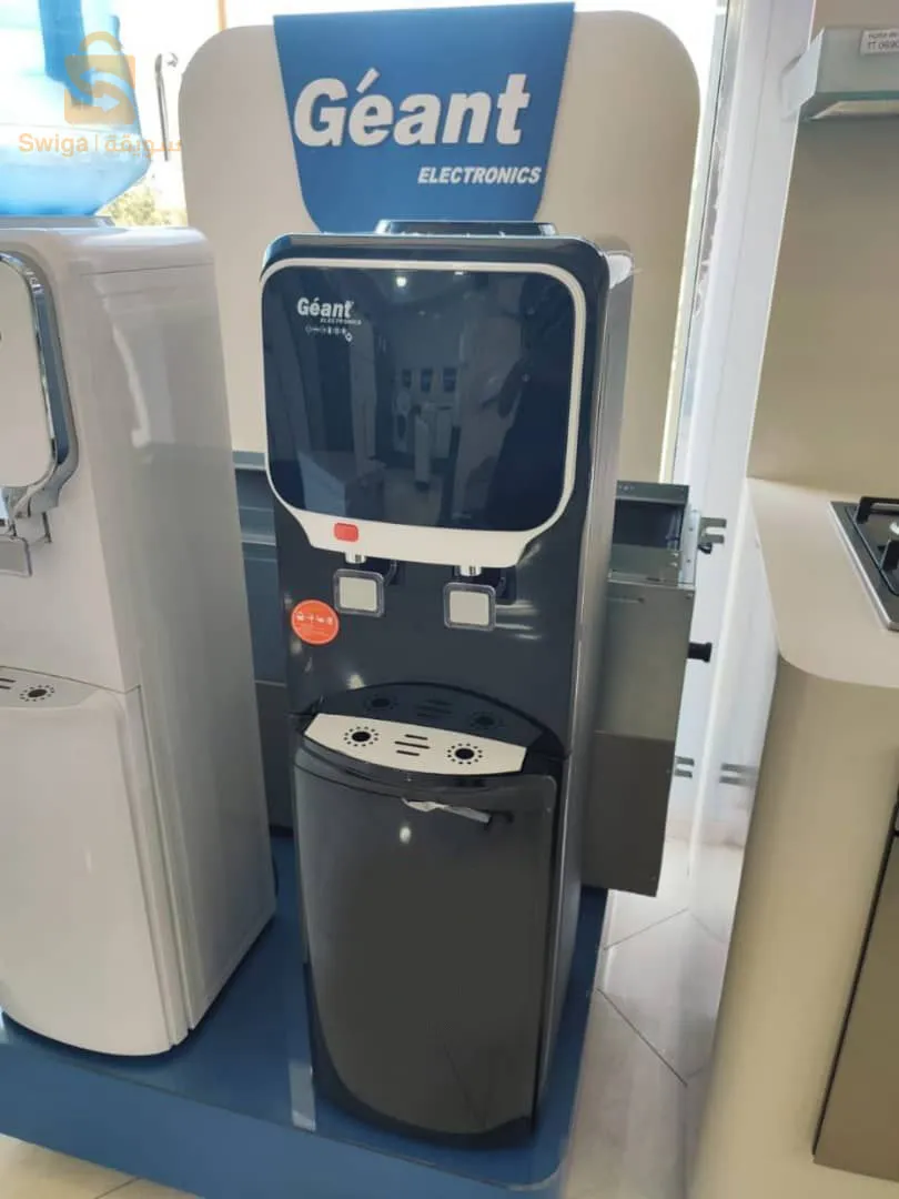 Fontaine d'eau de la marque géant