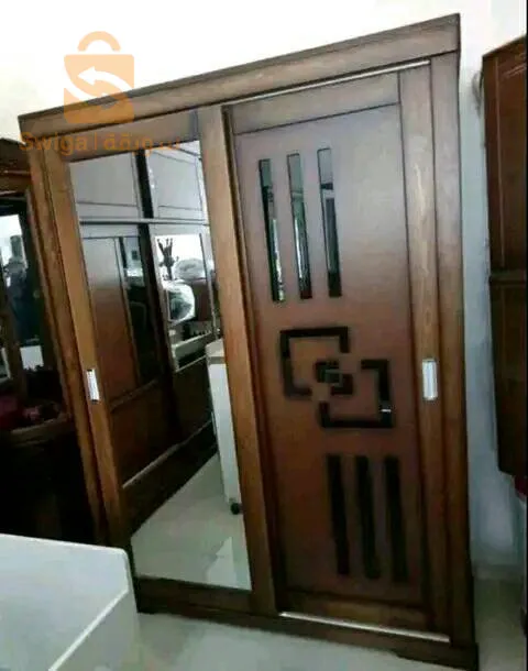 شفة بليدة