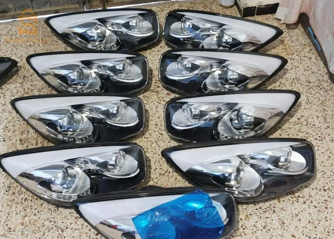 Optique KIA PICANTO POP original avec led et sample très bon état 0791162771