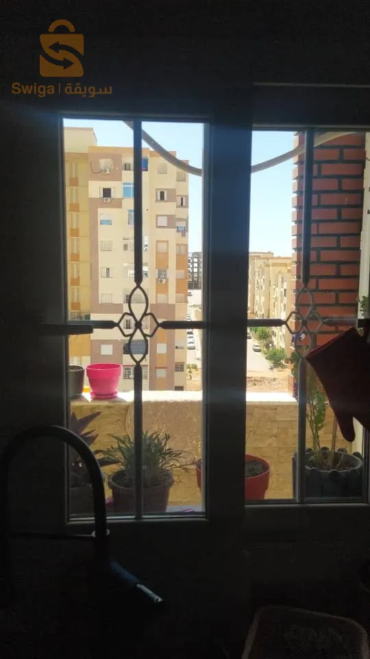 كل ما يتعلق ب الزجاج