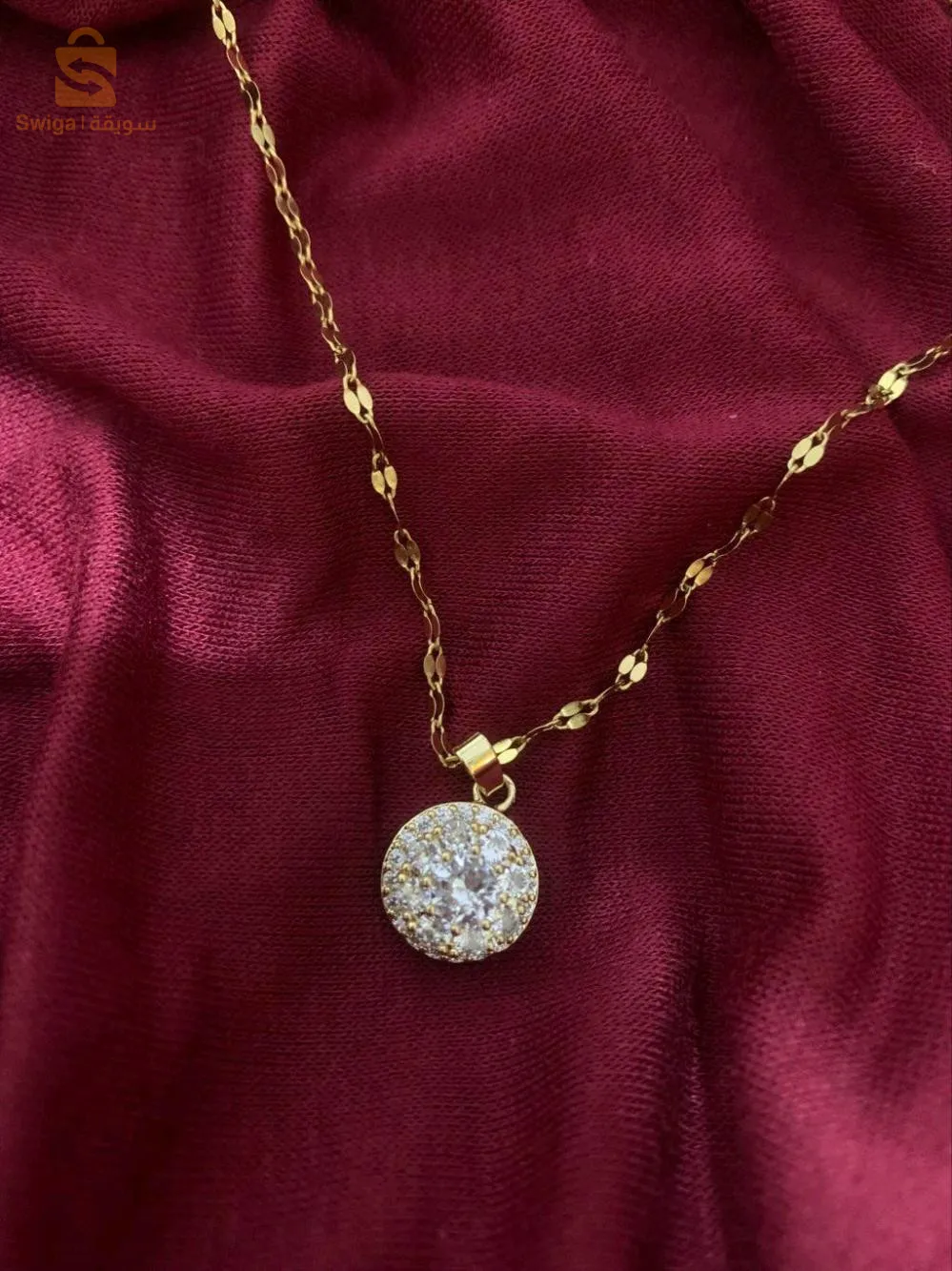 سناسل انيقة جدا