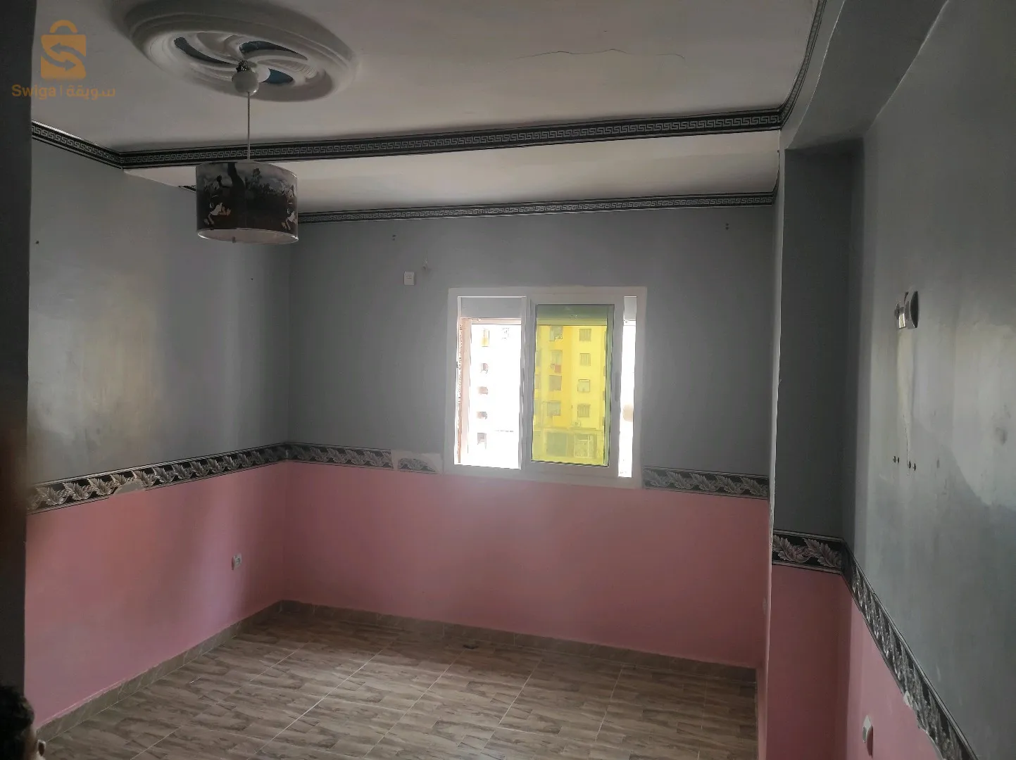 سكت F4 في برمادية lsp 1026 قريبة بالي دو سبور