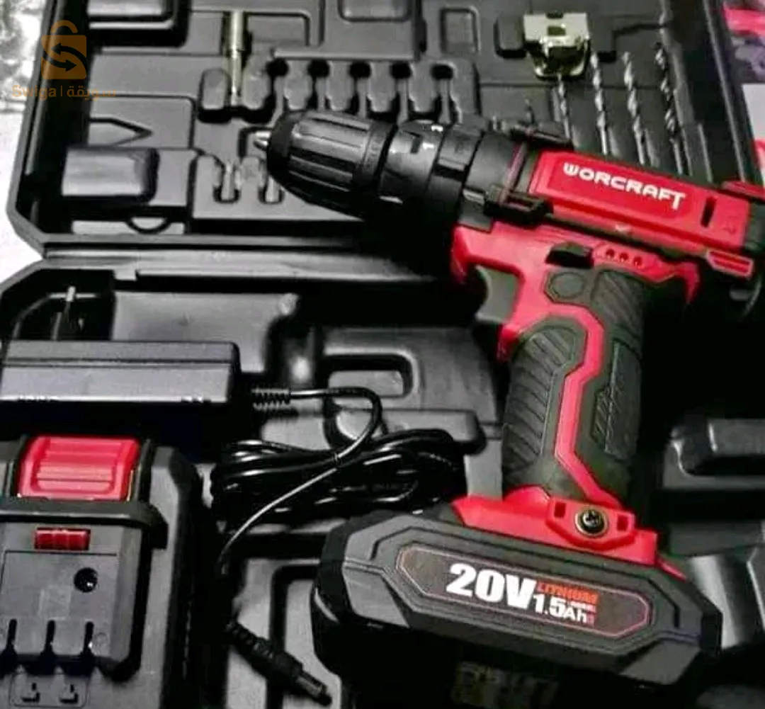 visseuse crown marteau perforateur.  niveau laser. et perché