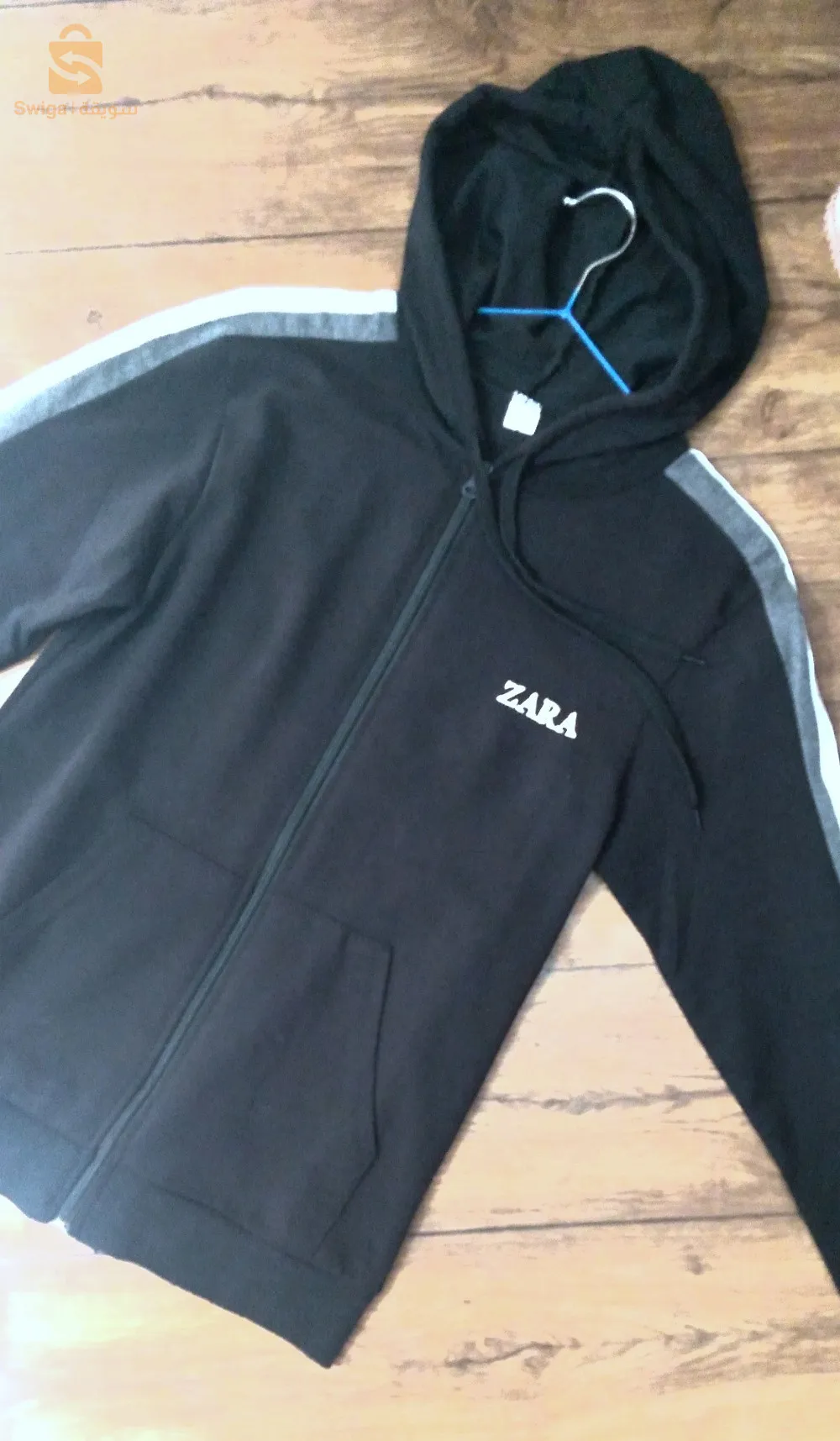 بدلة رياضية zara