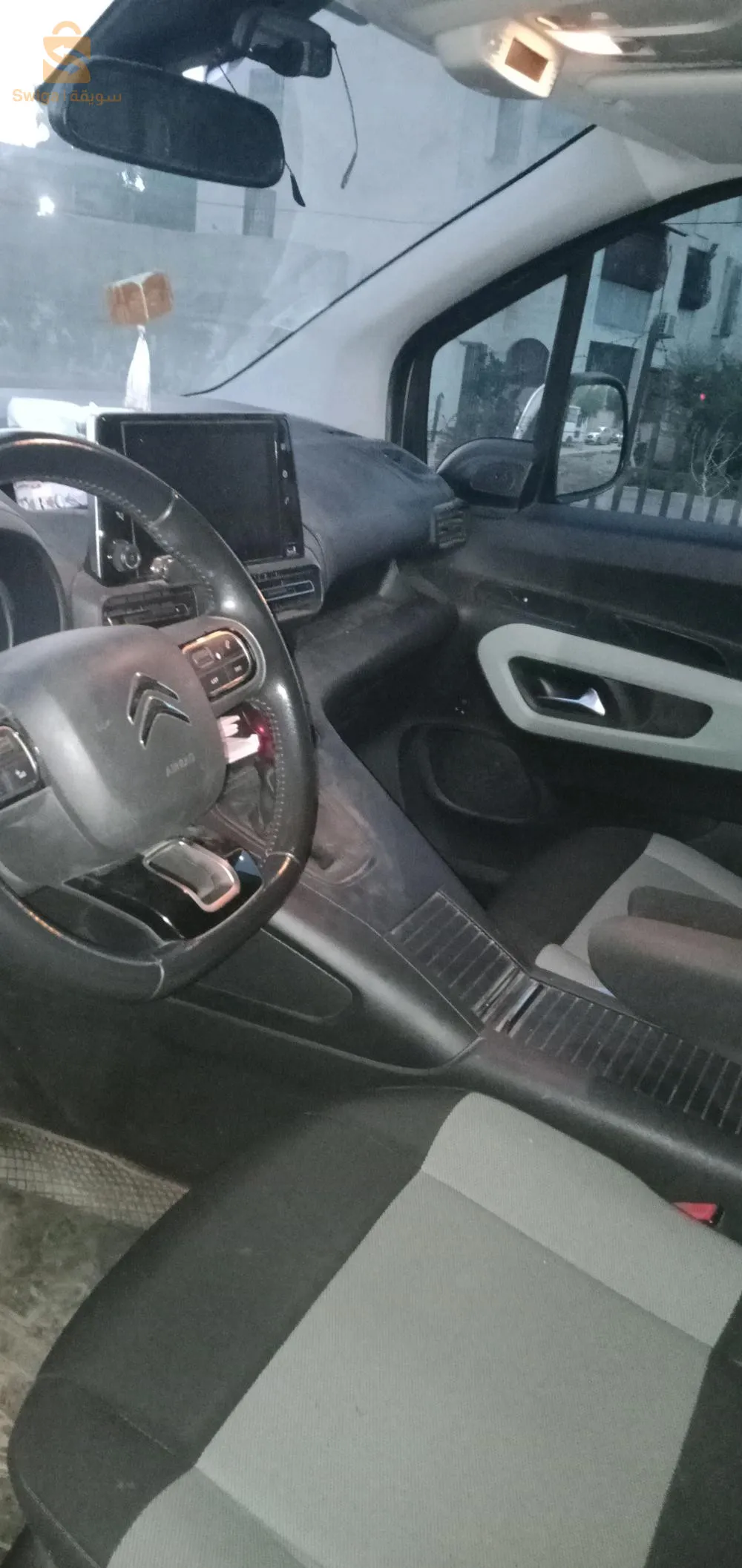 belle voiture berlingo Xtreme 7places 2019