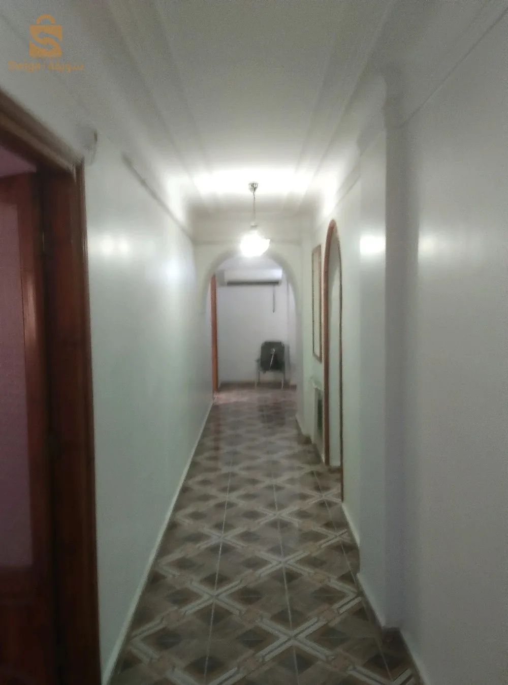 très belle F4 BD des 20 m Blida Blida