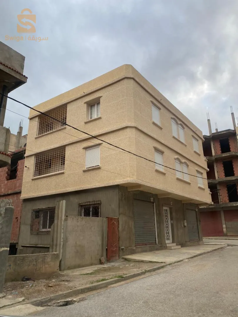 حي اولاد عيسى بجانب مسجد السنة جيجل فيل