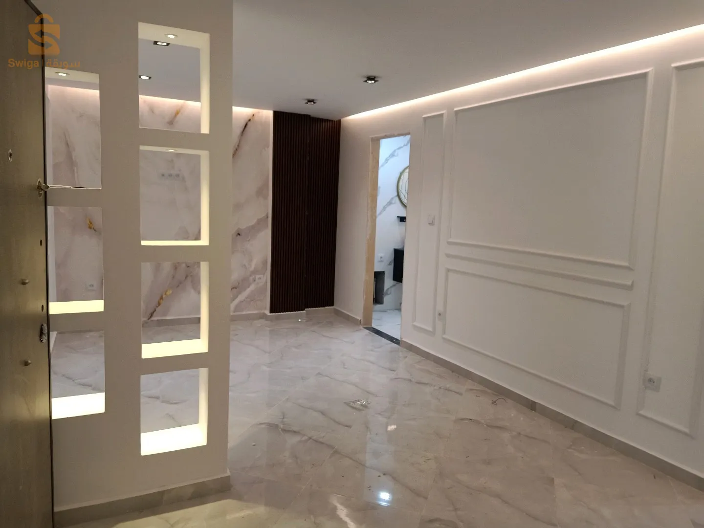 شقة فخمة للبيع بعين طاية