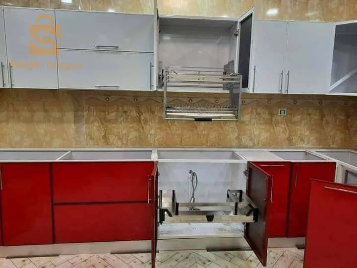 المنيوم زجاج وبلاستيك