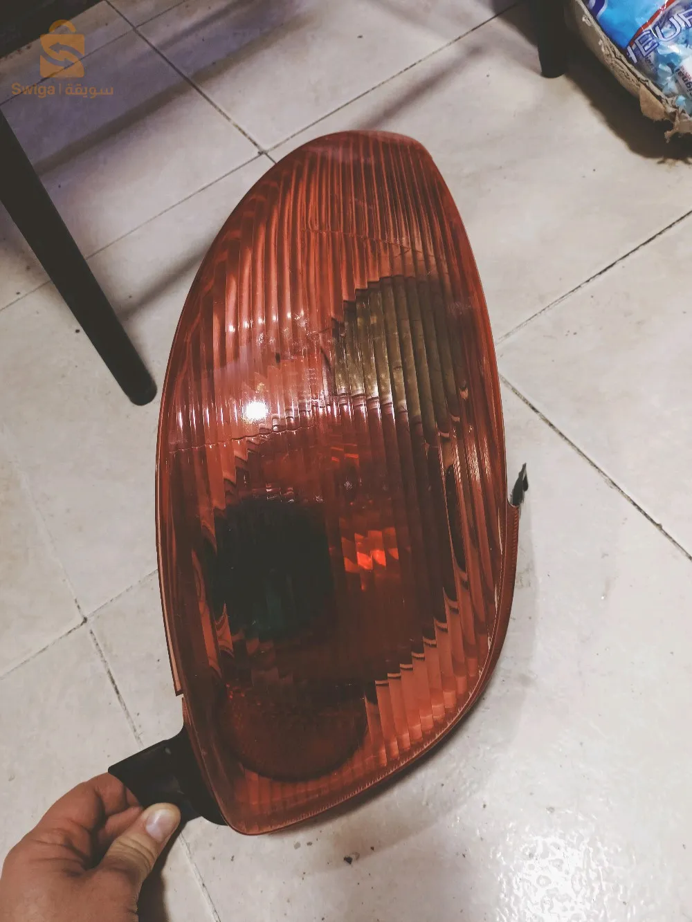 ضوء خلفي جهة اليسار