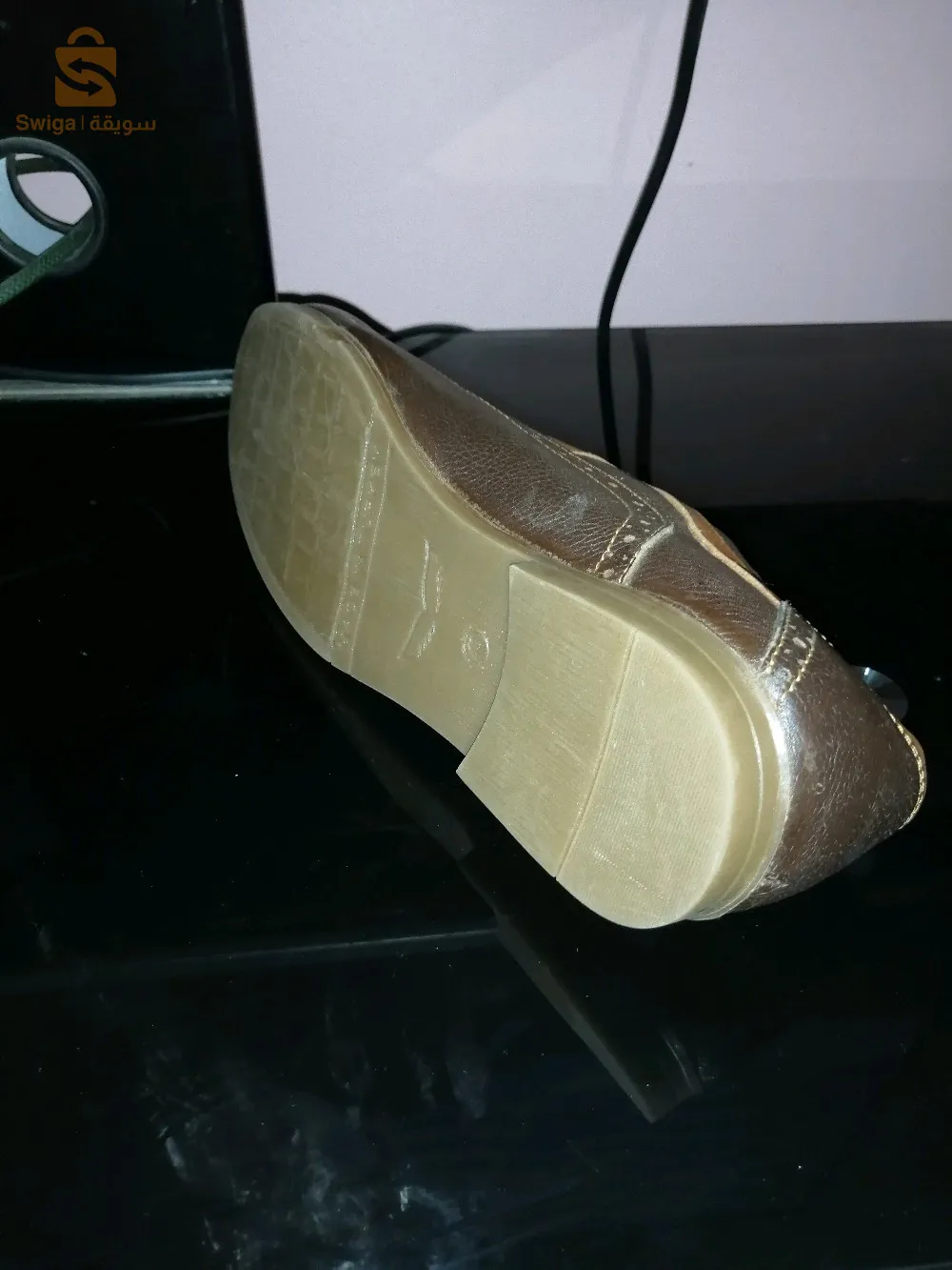 حذاء سبور خفيفة