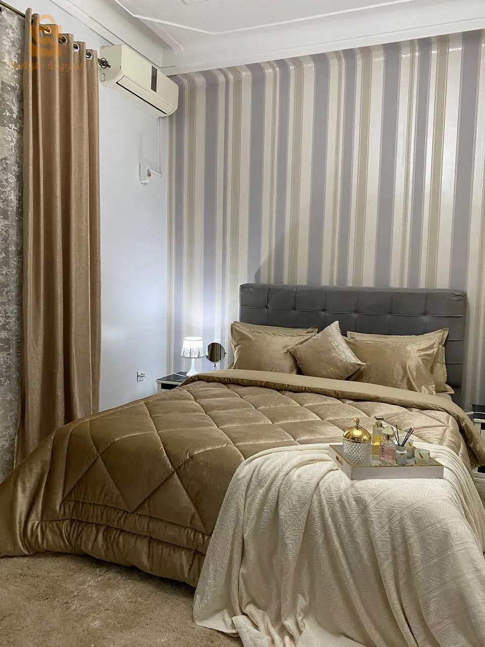 Couette-couvre lit deux places