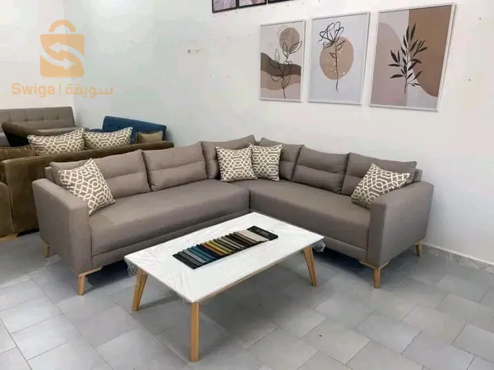 مرحبا بيكم مع شركة meubles de reine