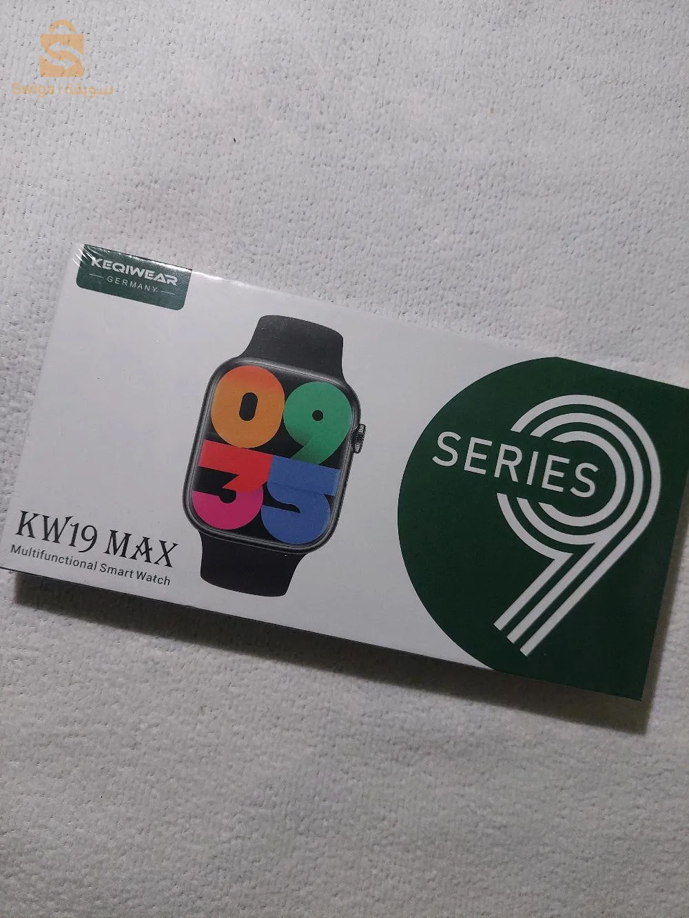 ساعات ذكية متعددة