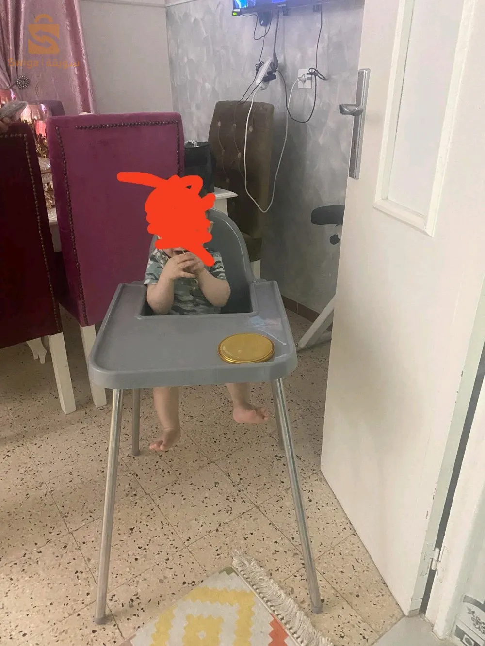 كرسي بيبي للجلوس و للأكل