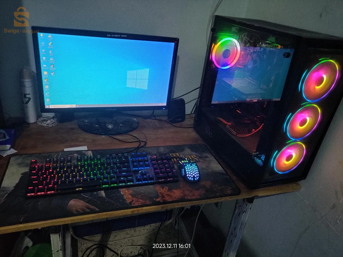 جهاز كمبيوتر