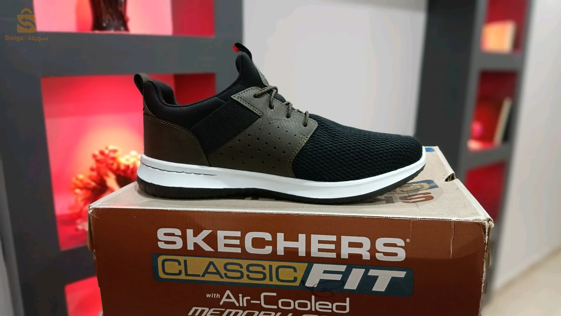 SKECHERS DELSON P44