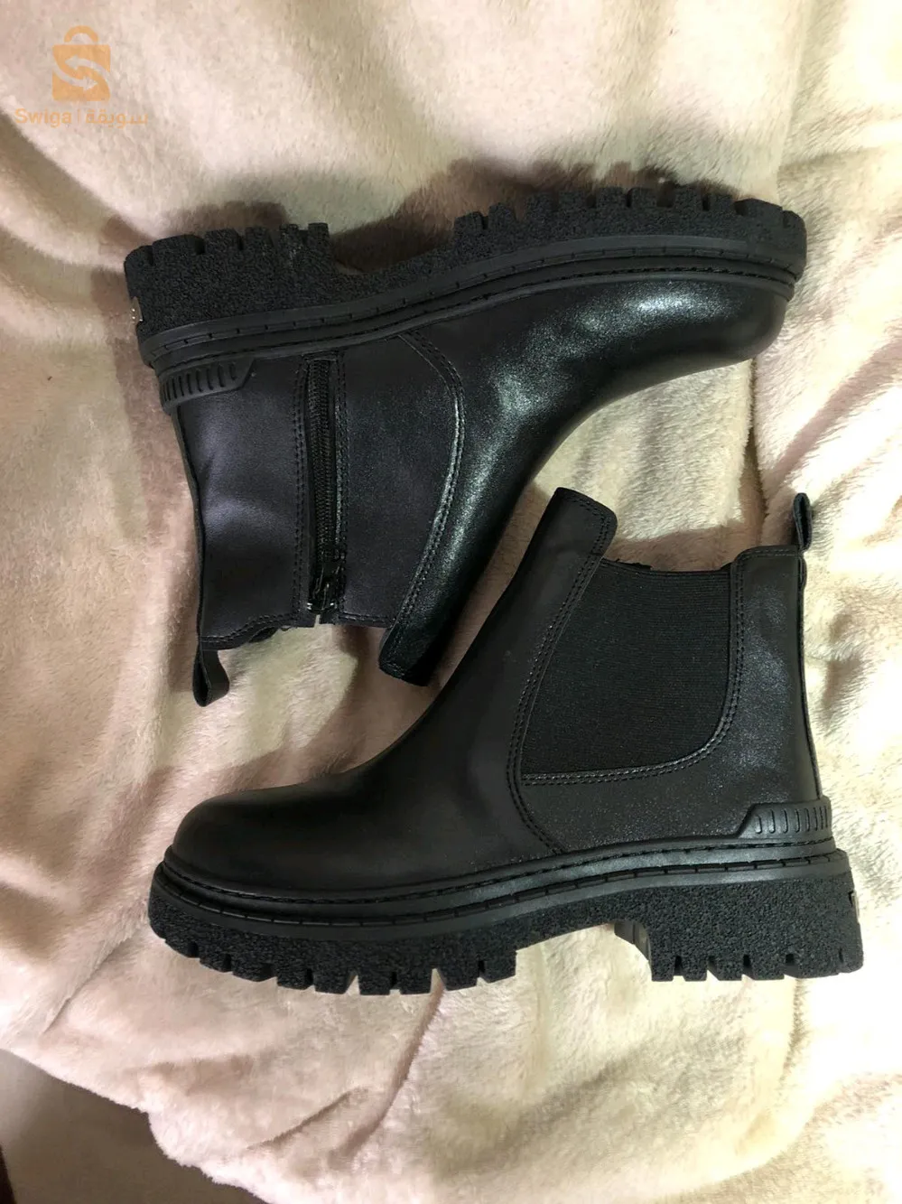 demi-bottes femme 🥶🌨️ tres bonne qualité ✅