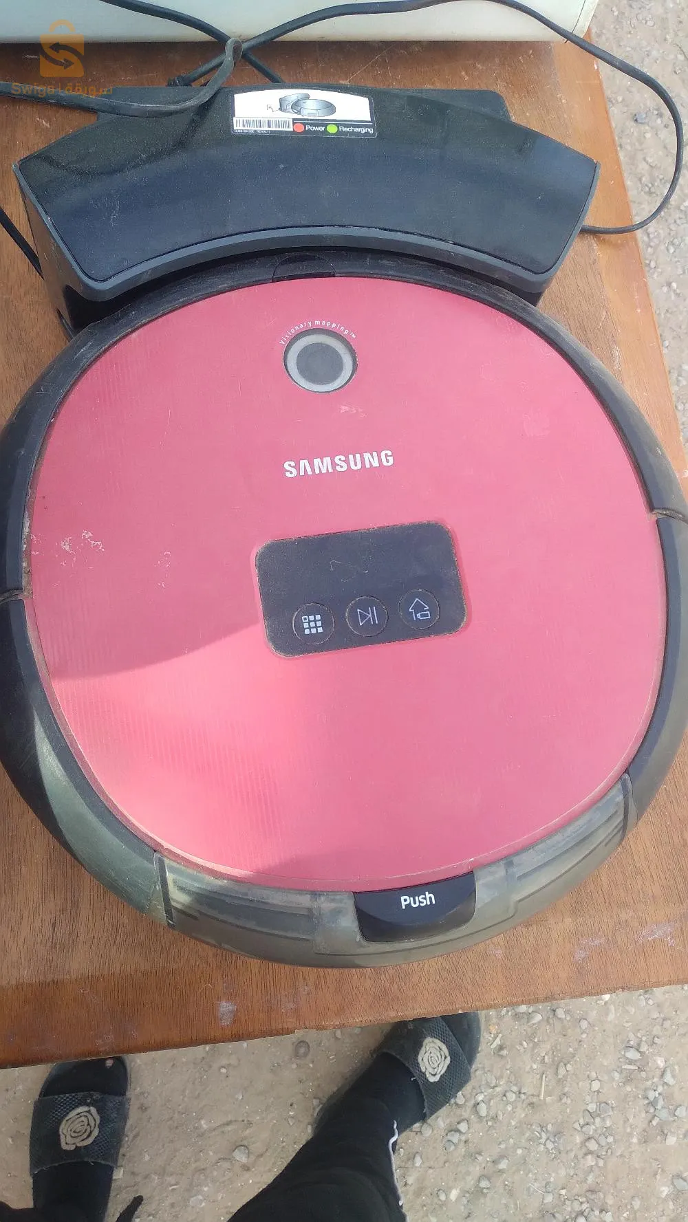 الة تنظيف المنزلية تلقائية