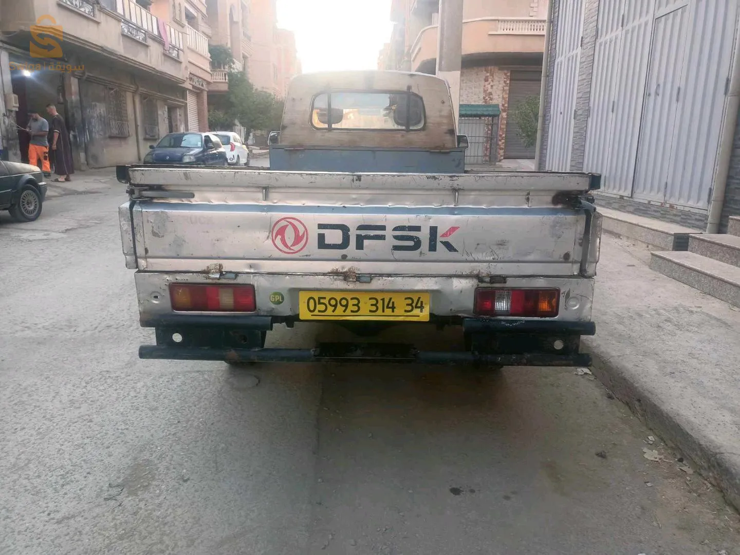 فيه لال شيفور و بارشوك
