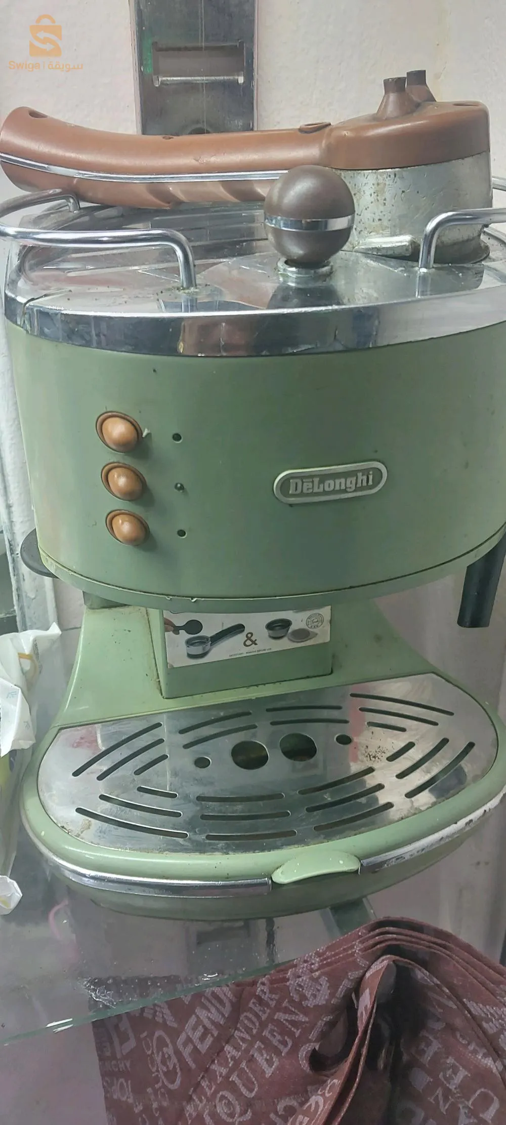 ماكينة قهوة ديلانقي مليحة تخدم مليح