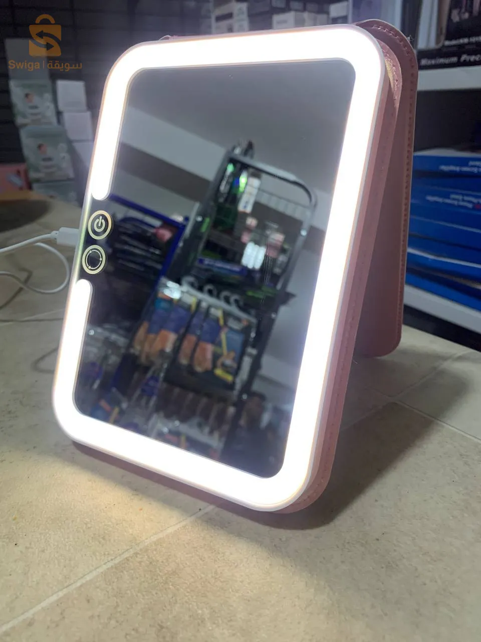 Miroir de maquillage portable à commande tactile, miroir cosmétique pratique, table de maquillage LED 3 Couleurs