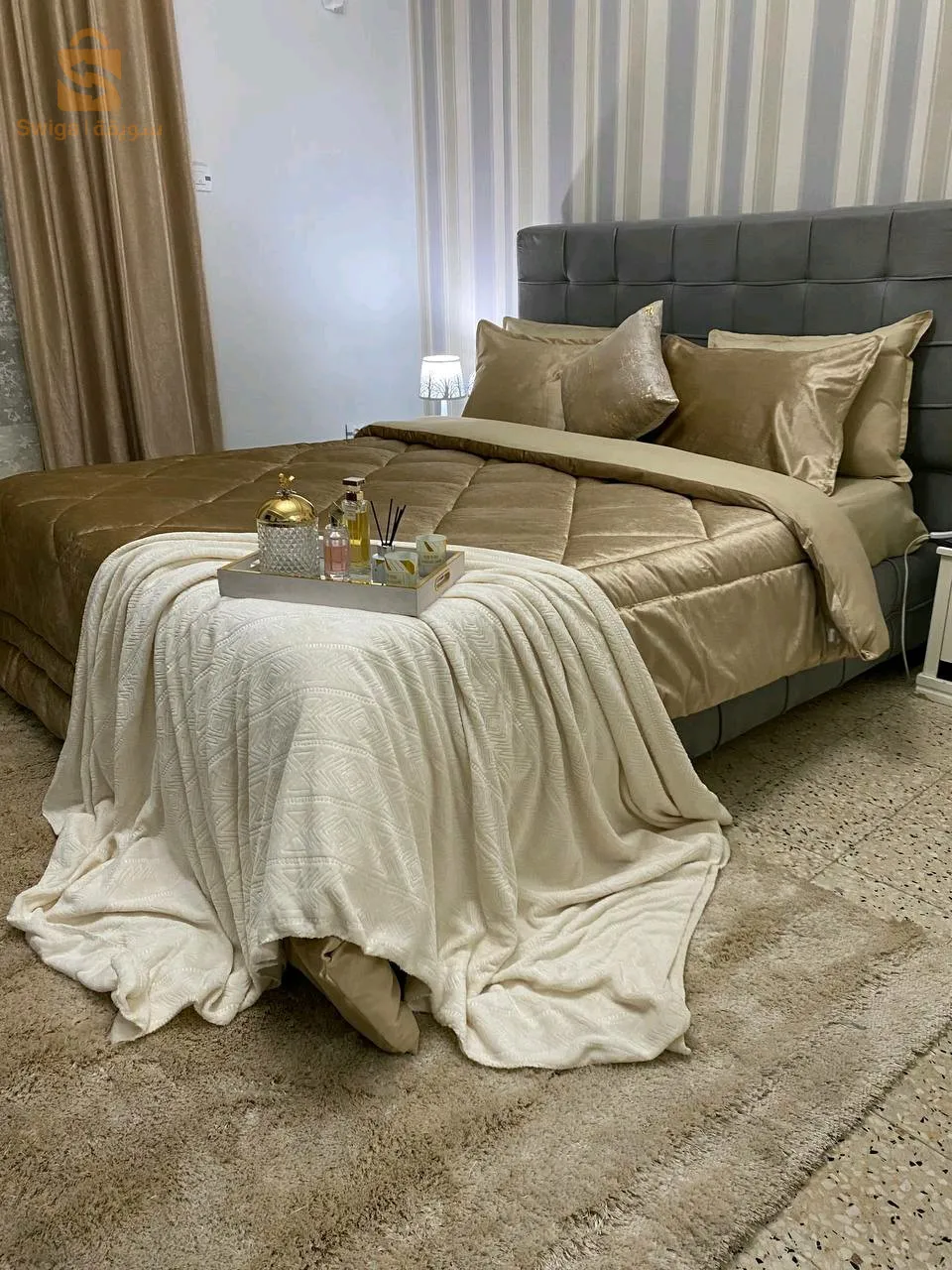 لحاف مزدوج و غطاء 7 قطع / couette couvre lit deux places 7 pieces