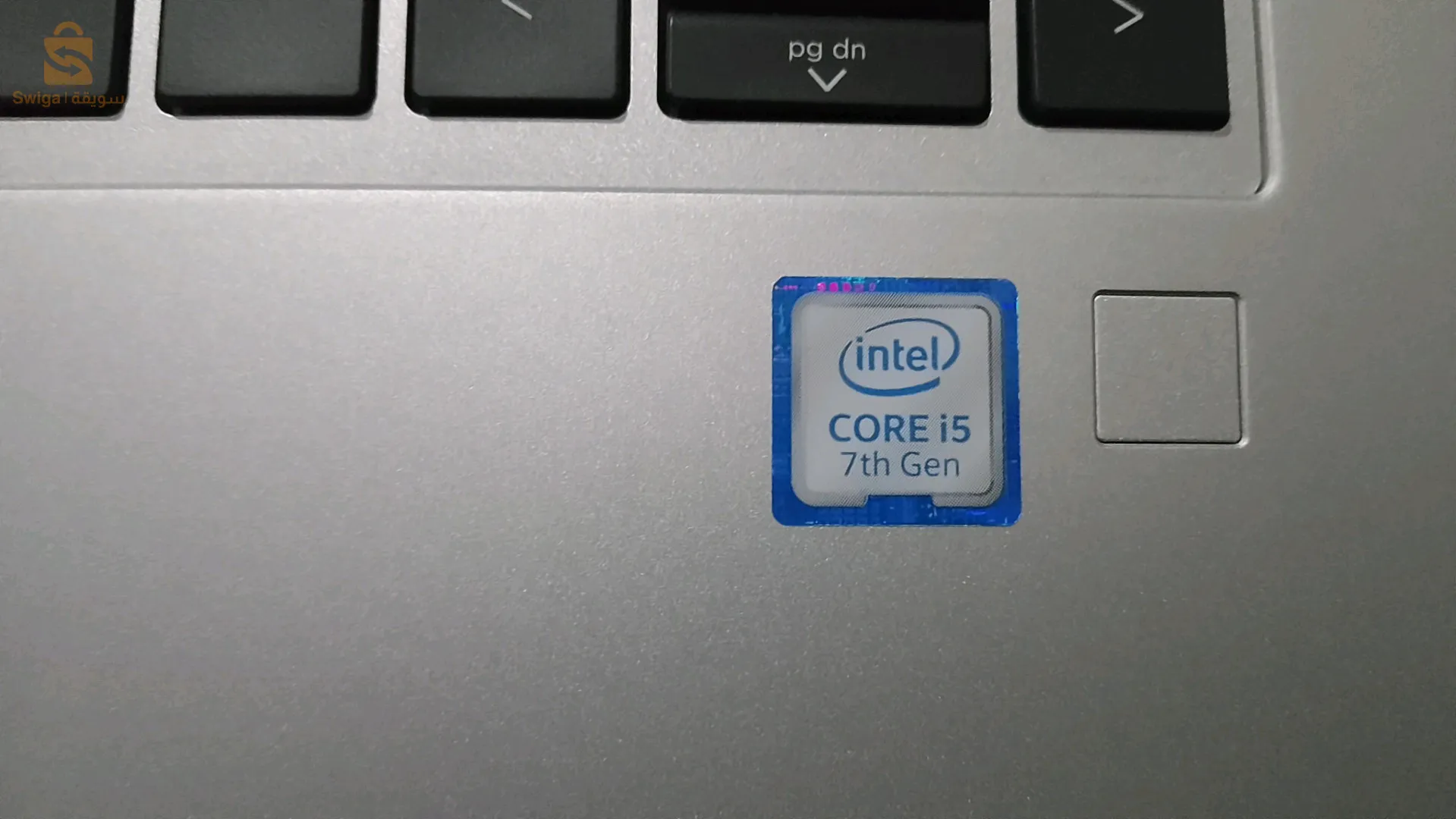 كومبيوتر MacBook hp