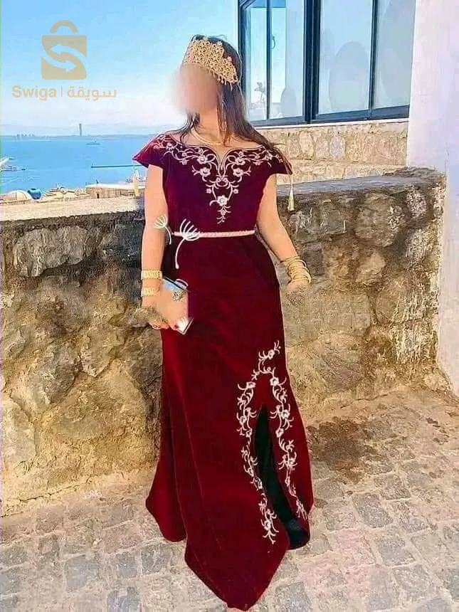 🟣 القندورة العنابية  لي دايرة حالة عاودنا وفرنها لكم 📢🏃‍♀️
 بسعر خيالي 4500دج فقط 🥻🔥📢
🔴 الكمية محدودة و نوعية جيدة 
🔵 موديلات عصرية للانيقات تمتعي بمظهر راقي وعصري م
🟠 كل الالوان والمقاسات s.m.l.xl.xxl  متوفرة 
⚫ الالوان جذابة      
✅ تابعونا 👍 ليصلكم كل ما هو جديد 🆕
✅ التوصيل🚘🚖58 ولاية  و الدفع عند الإستلام 
✅ للحجز راسلونا عبر بريد الصفحة📨
   #ملابس #روب #كراكو #تصديرة #العروسة #ملابسنسائية 
                                 🌸مرحبا بيكم🌸