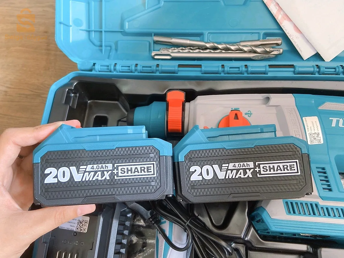 TOTAL Marteau Rotatif Professionnel Sans Fil Avec 2 Batterie Rechargeable TRHLI202287