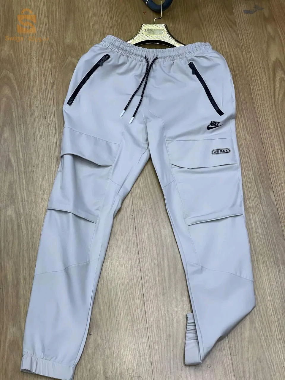 Ensemble La veste ( t-shirt ) et pantalon