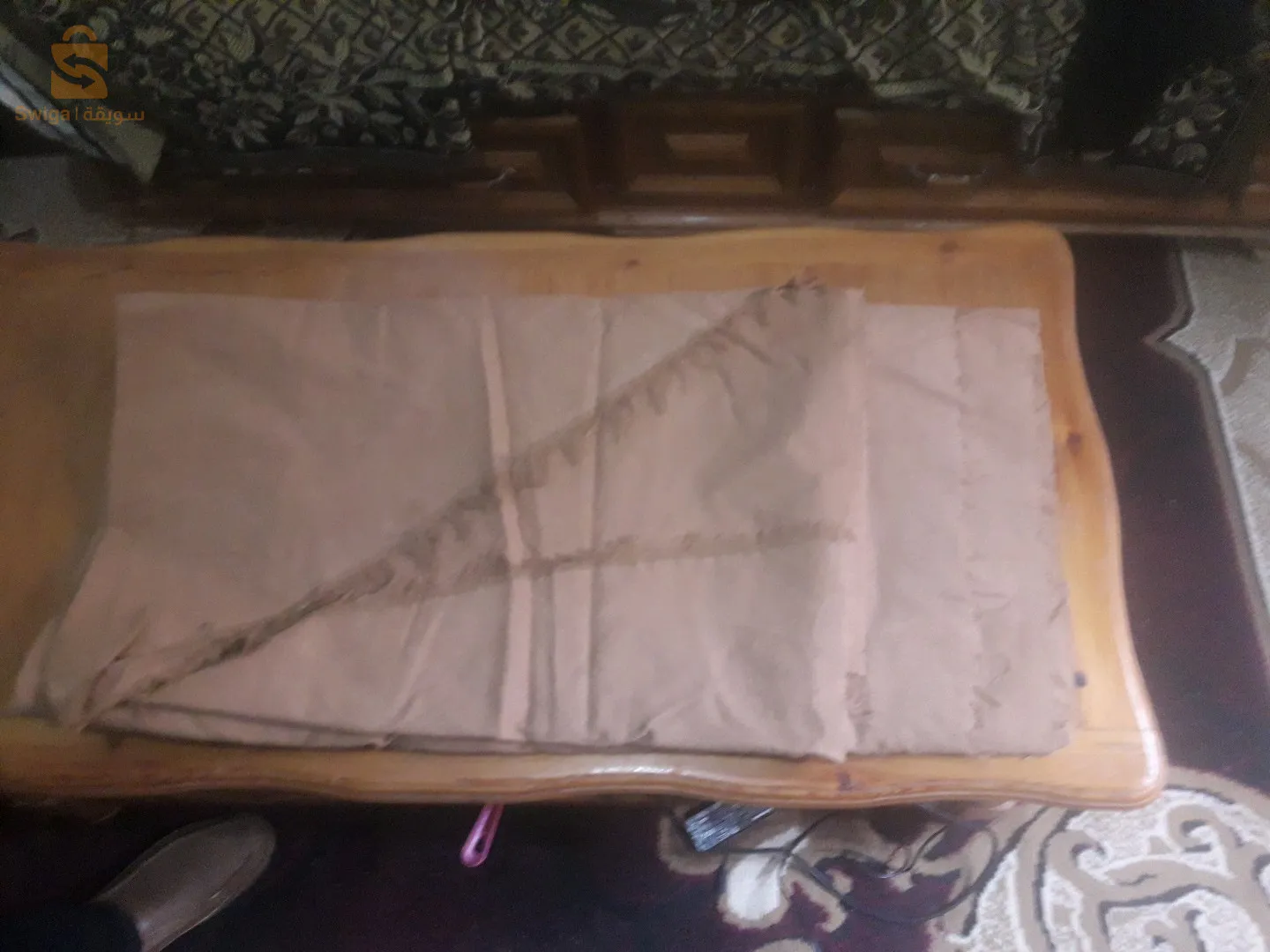 بيدي وبر (برنوس) جديد من الخشبة