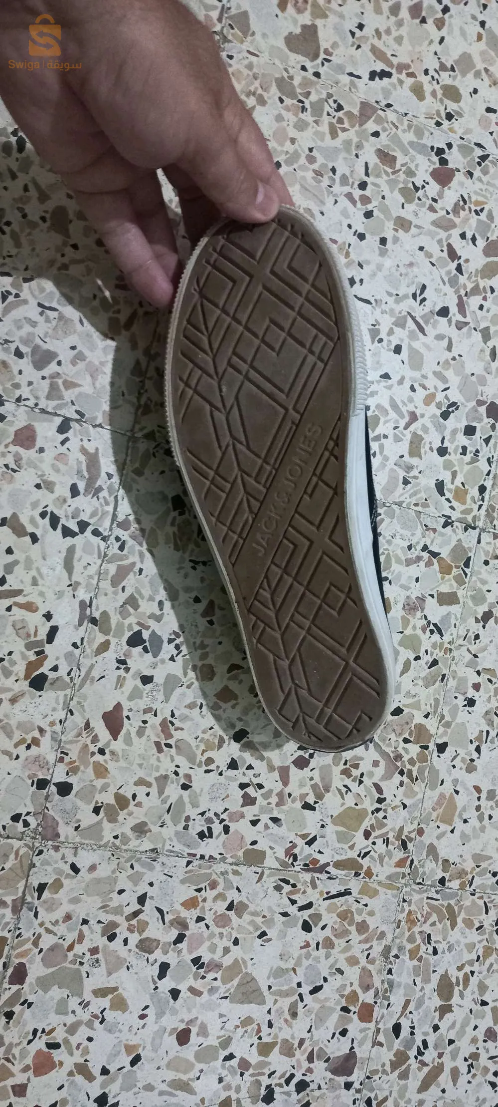 جاك جونس الحالة 9،5/10