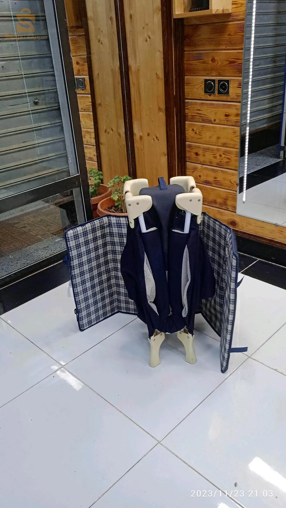 سرير الاطفال