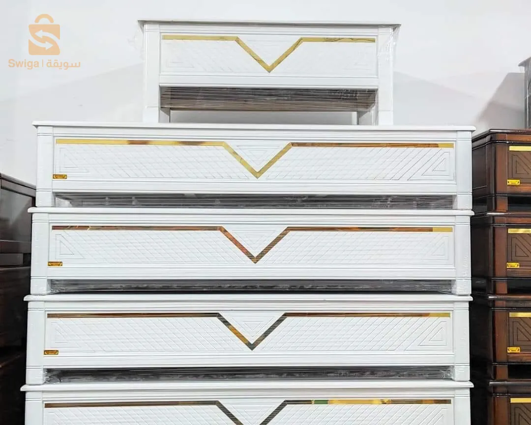 10/10 خشب احمر