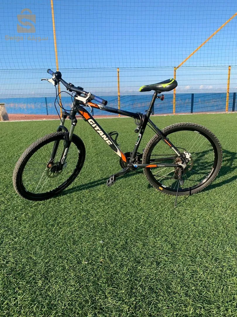 Kayan f alg 2 habat marque française Gitane