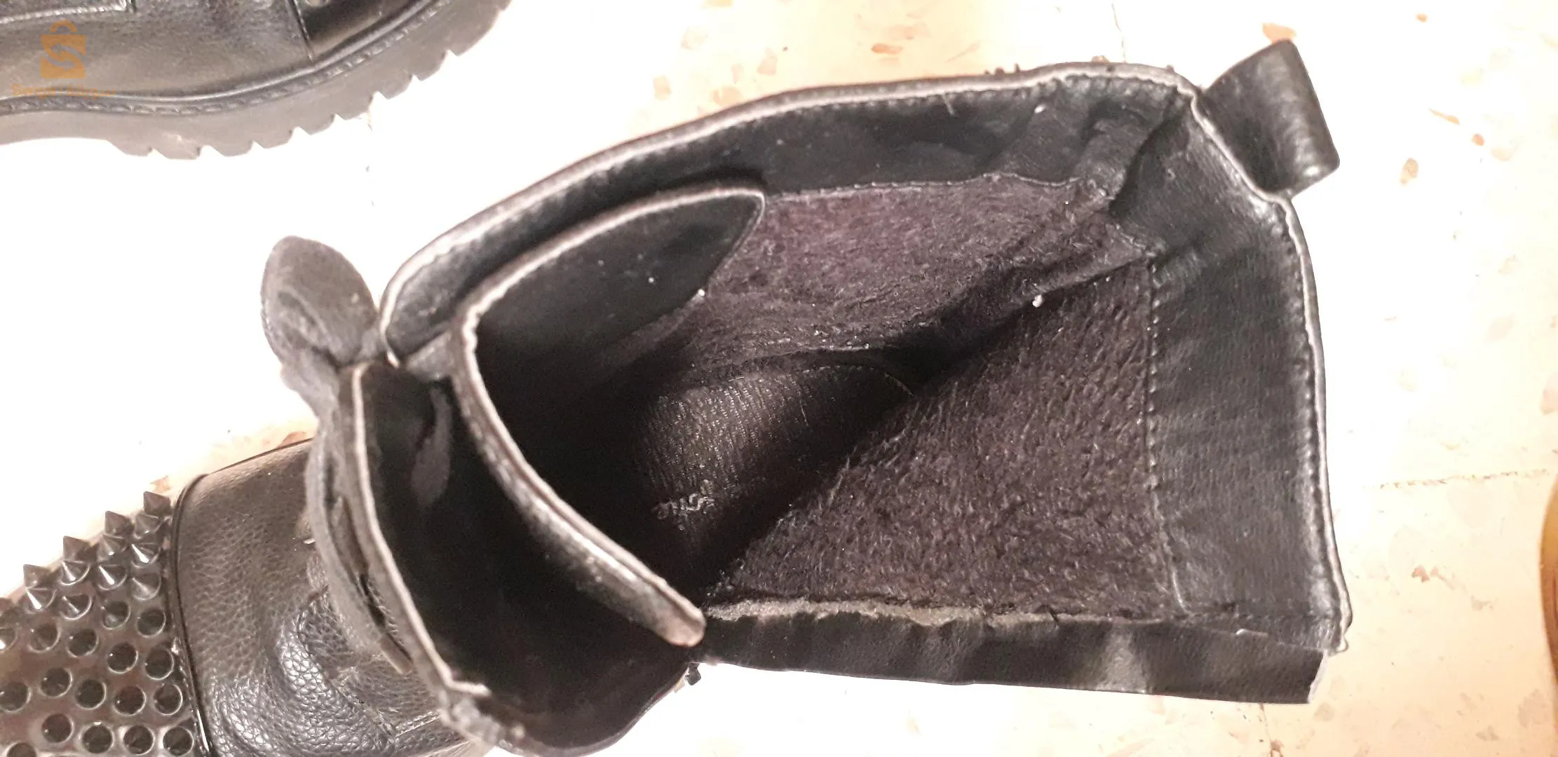 احدية متنوعة للبيع